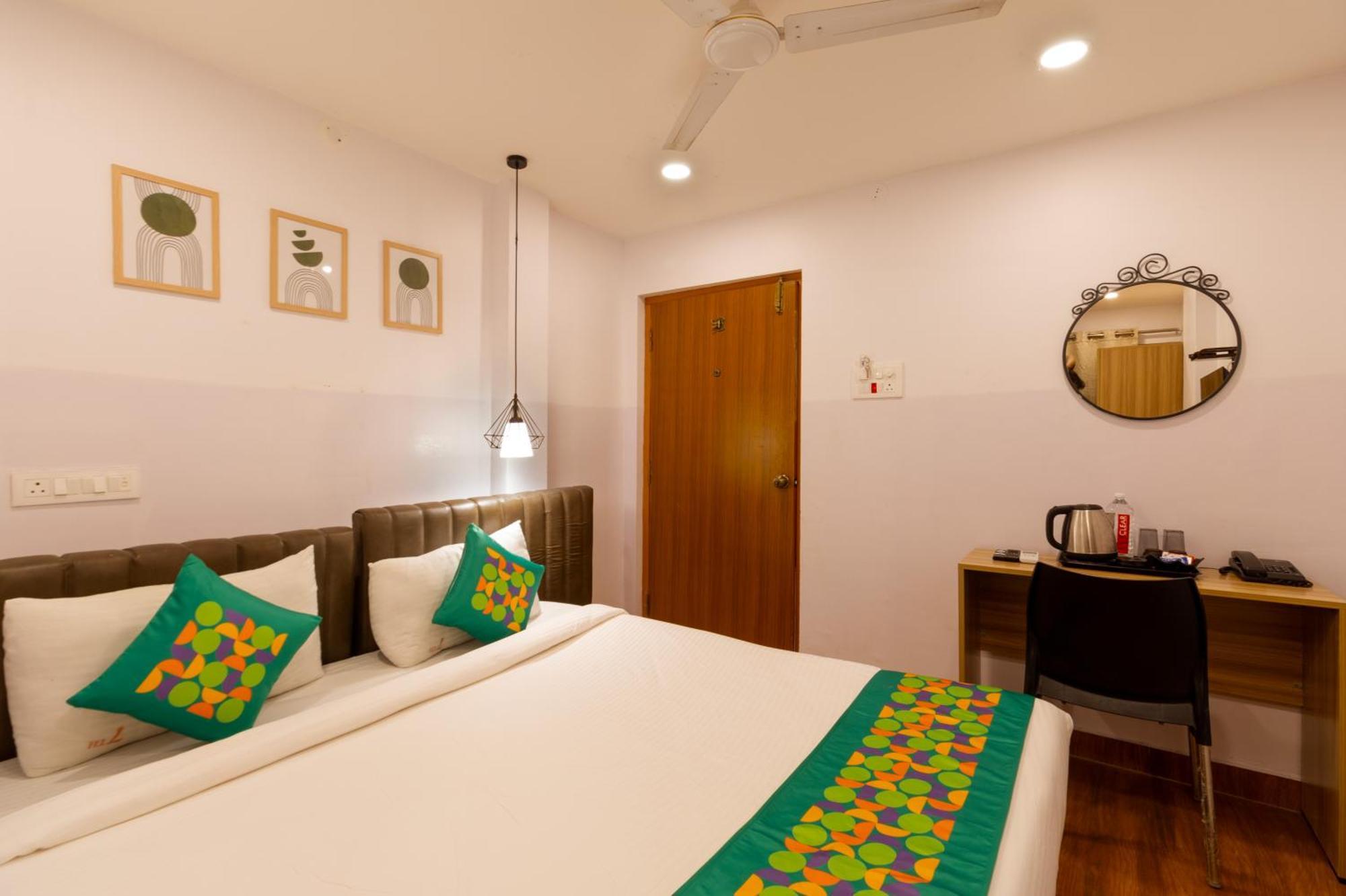 Treebo Seventh Heaven Kukatpally Haidarábád Kültér fotó