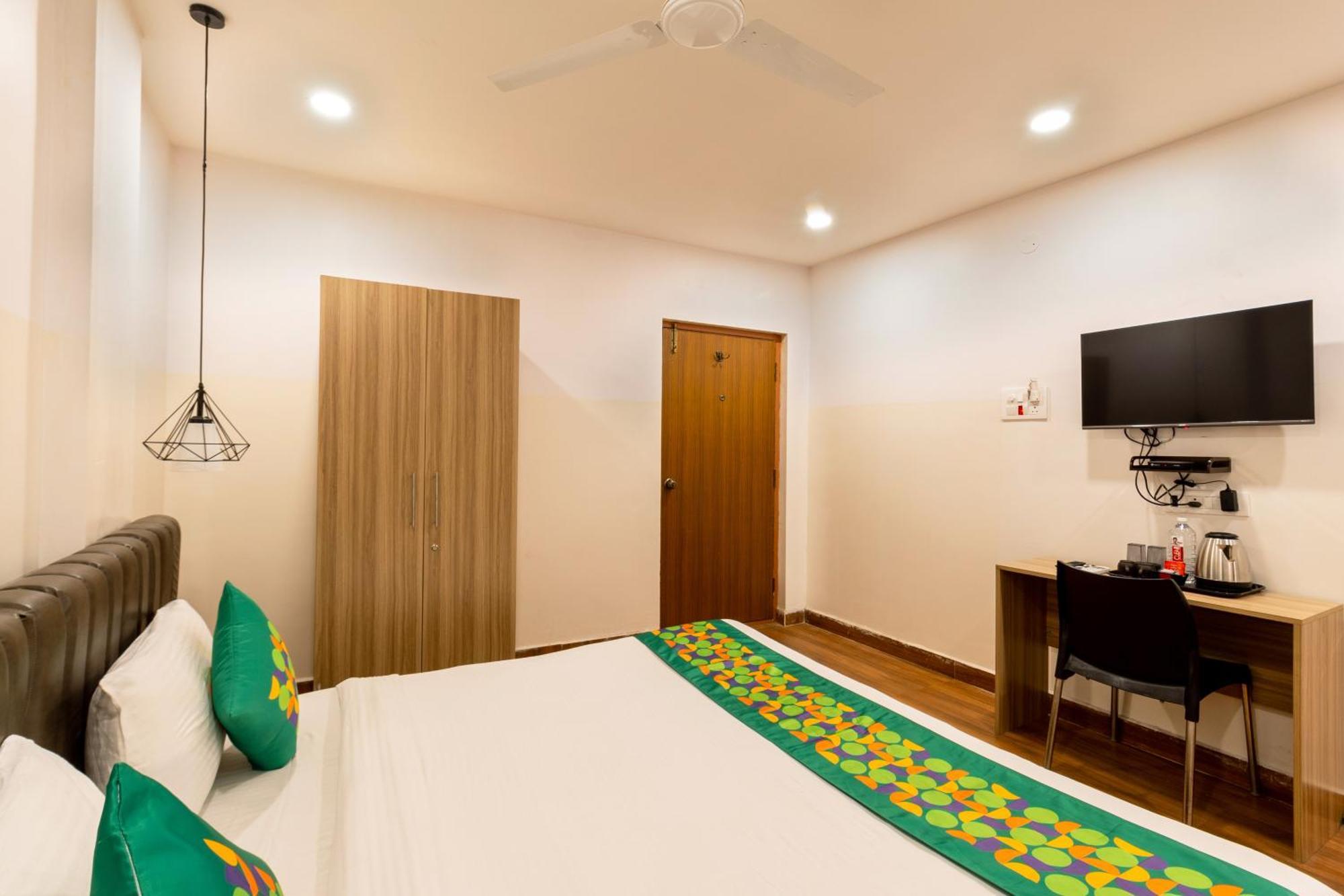 Treebo Seventh Heaven Kukatpally Haidarábád Kültér fotó
